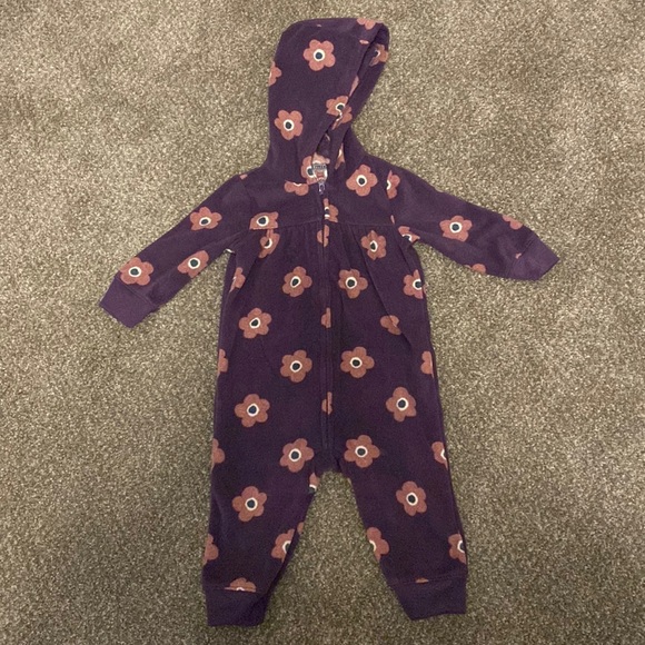 Carter’s fleece zip up onesie - Picture 1 of 3